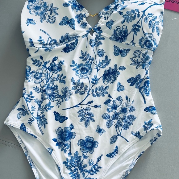 Betsey Johnson White and Blue Toile Floral One Piece Swimsuit NEW - Picture 1 of 12